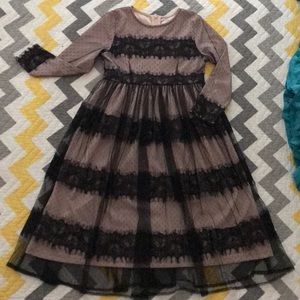 Girls Dainty Jewells lace dress size M